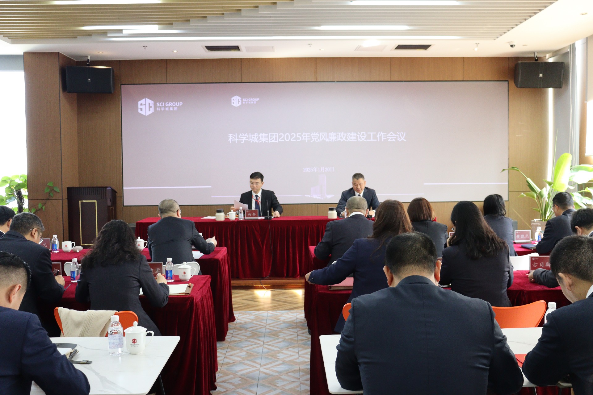 1737512927759983.jpg 本部主会场图片一.JPG