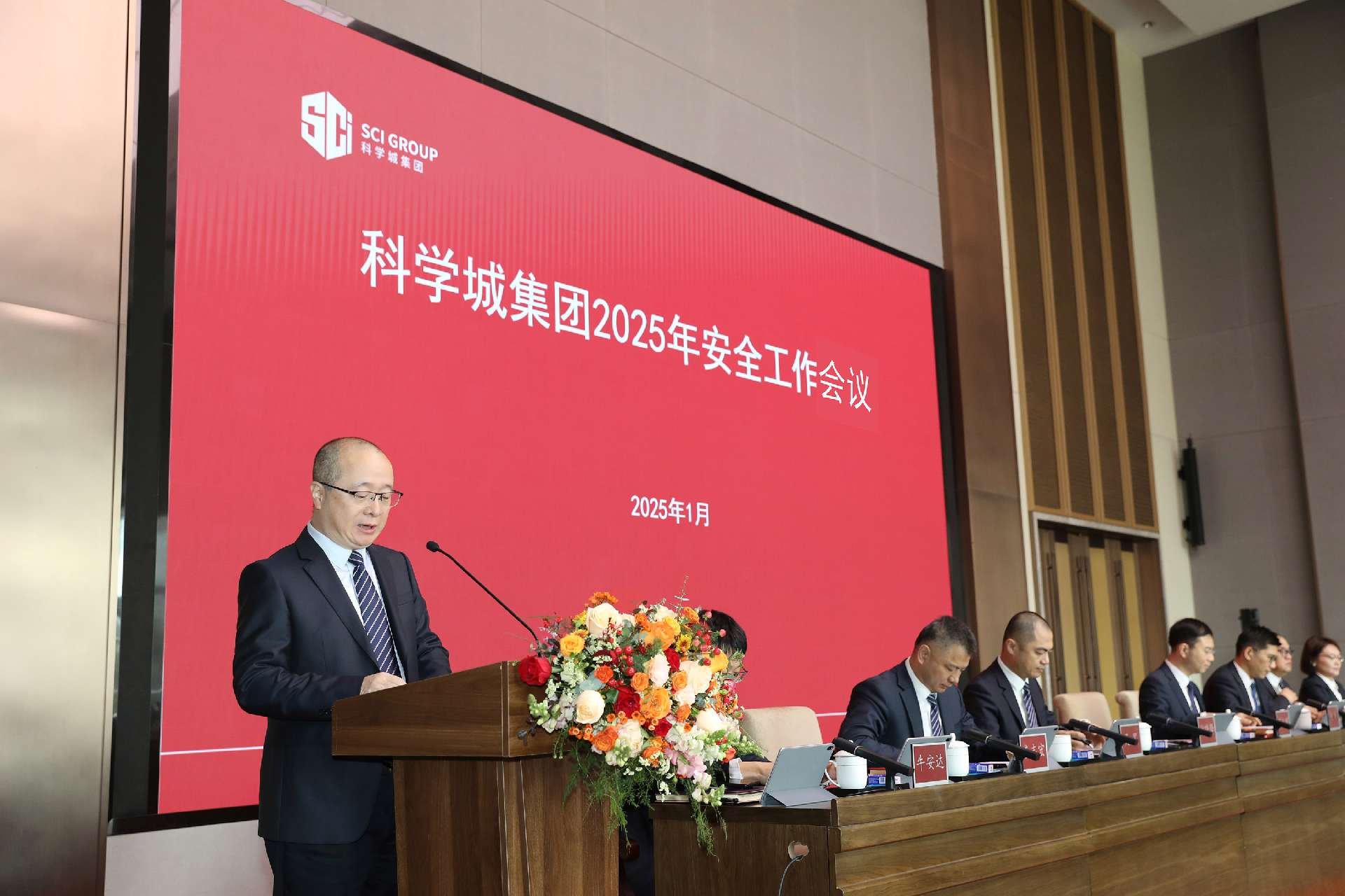 1738718318105282.png 图片1.png